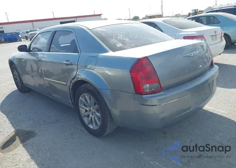 2007 Chrysler 300 Touring from USA, damaged, VIN 2C3KA53G67H888078